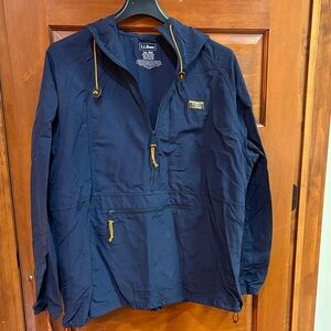 L.L. Bean Men's Blue Windbreaker Packable Anorak